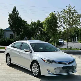 Toyota Avalon 2013
