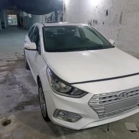 Hyundai Accent 2022
