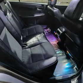 Toyota Camry 2014