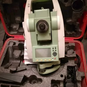 Leica distomat 02