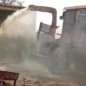MTZ T-28 1990