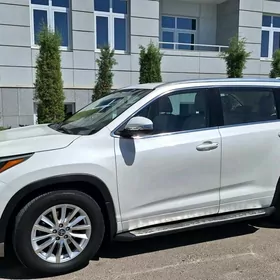 Toyota Highlander 2017