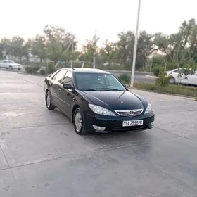 Toyota Camry 2005