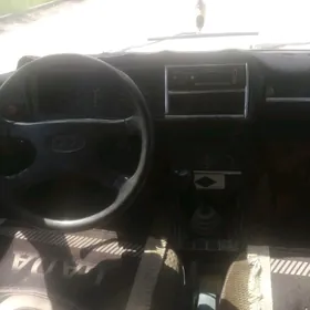 Lada 2107 2001