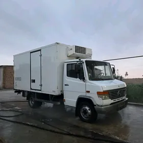 Mitsubishi Canter 2004