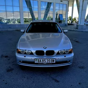 BMW 530 2003