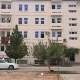 Продам 4х комн кв Безмеин грес