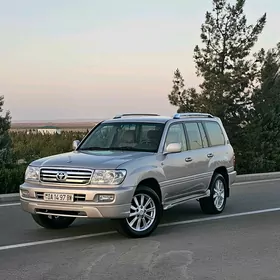 Toyota Land Cruiser 2004