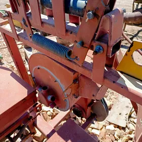 MTZ T-28 2025