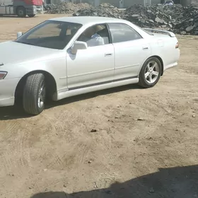 Toyota mark ll parok