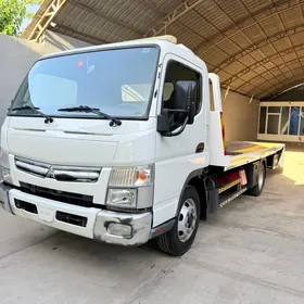 Mitsubishi Canter 2021