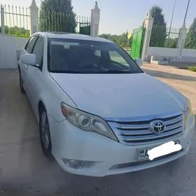 Toyota Avalon 2011