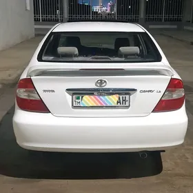 Toyota Camry 2004