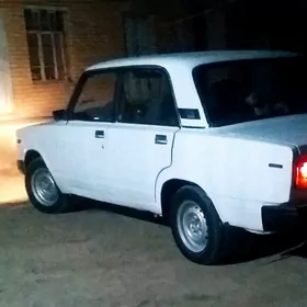 Lada 2107 1984