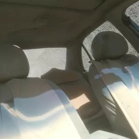 Nissan Altima 1993