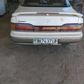Toyota Camry 1992