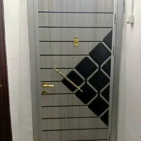 Dasky gapylar