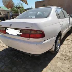 Toyota Corona 1995