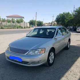 Toyota Avalon 2000
