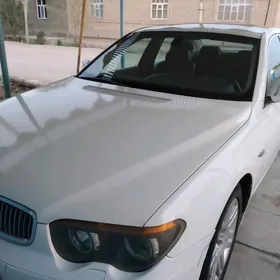 BMW 745 2004