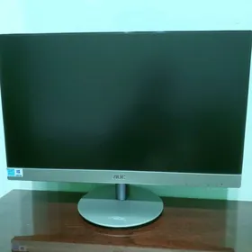 экран