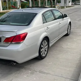 Toyota Avalon 2011