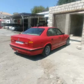 BMW 525 1993