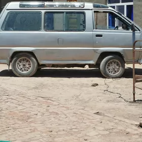 Toyota Town Ace 1990