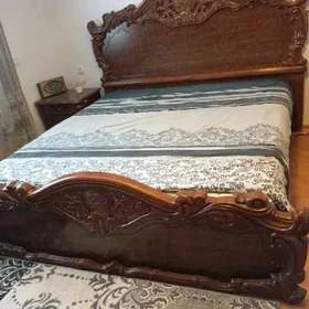 spalny krowat