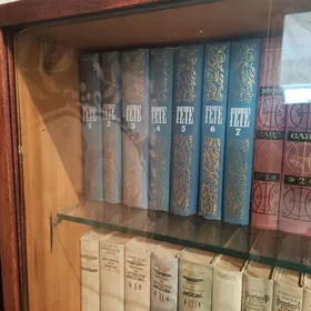 Продам книги