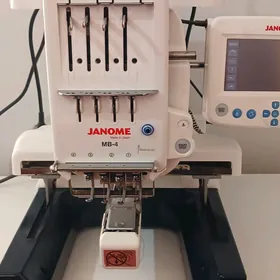 ️️ 4IŇŇE JANOME ️️
