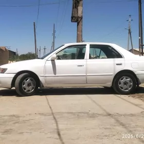 Toyota Corona 1998