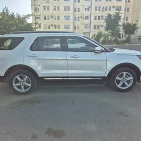 Ford Explorer 2018