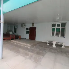 Satlyk plan jaýlar