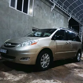 Toyota Sienna 2006