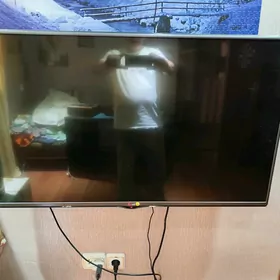 телевизор