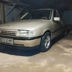 Opel Vectra 1990