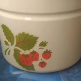 Эмалерованные кастрюли