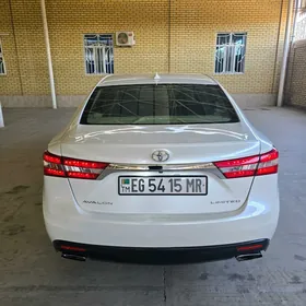 Toyota Avalon 2013