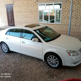 Toyota Avalon 2005