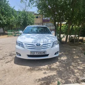 Toyota Camry 2010