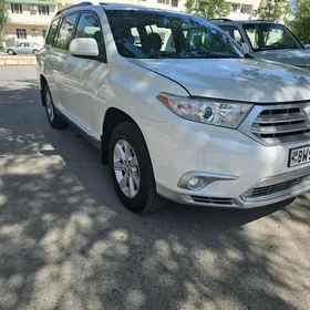 Toyota Highlander 2011