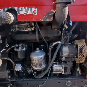 MTZ 82 2012