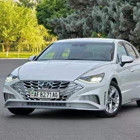 Hyundai Sonata 2021