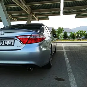 Toyota Camry 2016