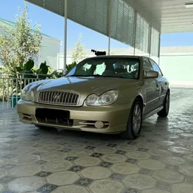 Hyundai Sonata 2004
