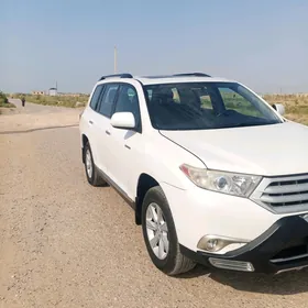Toyota Highlander 2013