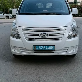 Hyundai H-1 2014