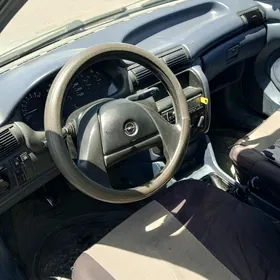 Opel Astra 1993