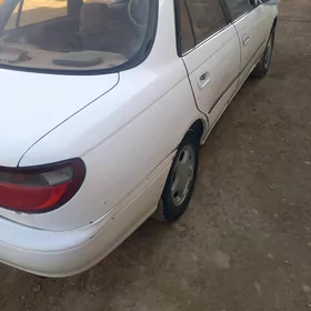 Toyota Carina 1993